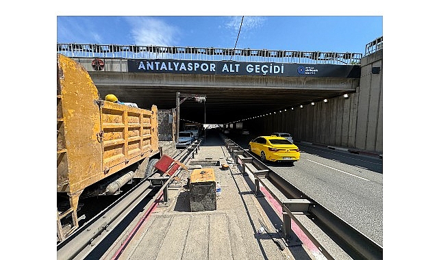 Antalya ASAT: Yağmur Sezonuna Hazırlık İçin Hat Temizlikleri ve İlçelerde Periyodik Çalışmalar