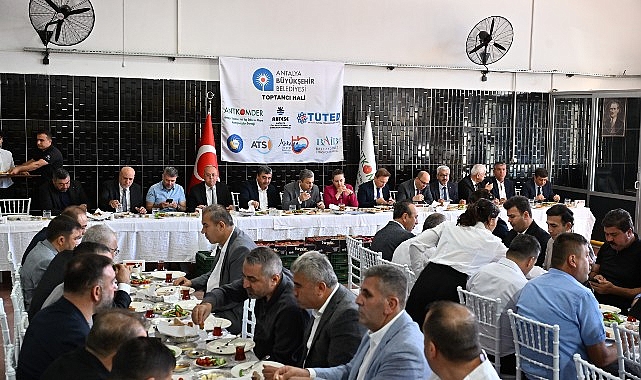 Antalya Toptancı Hali’nde Yeni Sezon Hazırlıkları ve Ortak Kararlar