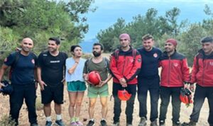 Balçova Terapi Ormanları’nda Üç Gençteki Kayalık Mahsuriyeti İtfaiye Ekipleriyle Sonlandı