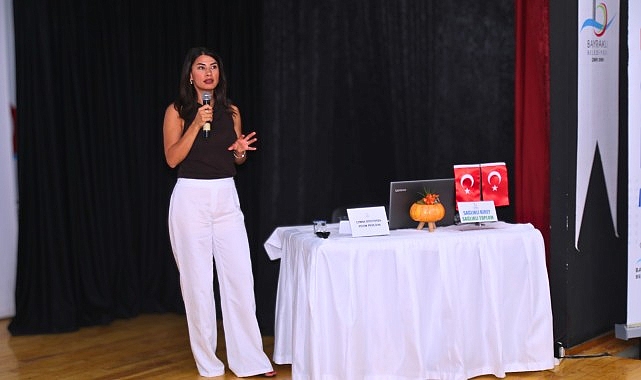 Bayraklı’da Sağlık Semineri: Bağışıklık ve Beslenme Üzerine Derinlemesine İçgörüler