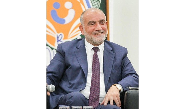 Canik Belediyesi: Üniversite Kazanan Tüm Öğrencilere Burs Desteği 2025 Yılında Da Devam Ediyor