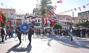 Çeşme’de Gaziler Günü: Zeytin Ağacıyla Barış ve Minnet Dolu Anlar