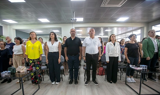 Güzelbahçe’de Sağlıklı Yaş Alma Merkezi’nin Yeni Sezon Açılışı Coşkuyla Kutlandı