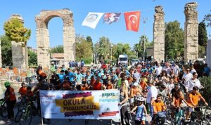 Herkes İçin Hareketlilik: Okula Pedalla Etkinliğiyle Efes Bölgesi Pedal Sesleri