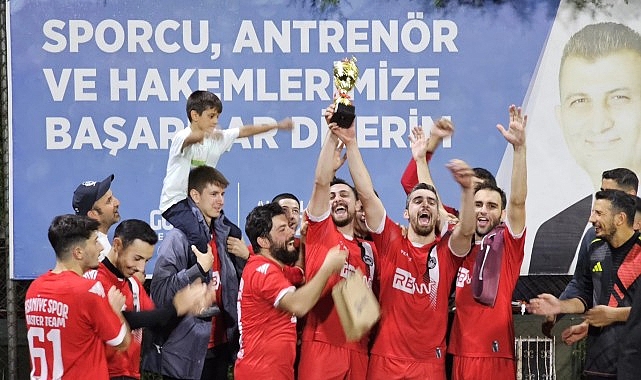 İhsaniyespor, Değirmenderesporu 2-1 Yenerek 11. Başkanlık Kupası Şampiyonu