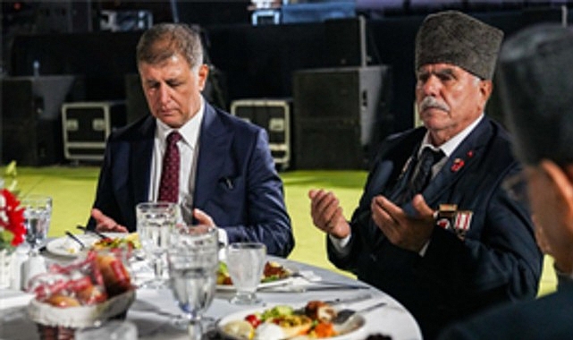 İzmir Büyükşehir Belediye Başkanı Tugay: Gaziler ve Şehit Aileleriyle Özel Buluşma