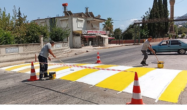 Kırsalda Altyapı ve Yaya Güvenliği: Finike Dağbağ Yolunda Asphalt Çalışmaları