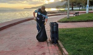Kocaeli Sahillerinde Temizlik ve Güvenli Tatil Deneyimi: Mavi Bayrak ve Hijyen Önceliği