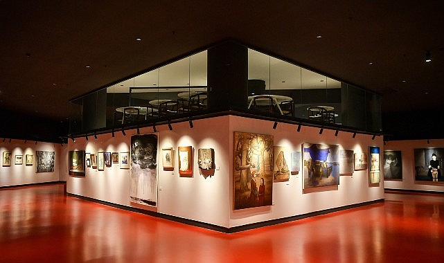 Koleksiyonun Katmanları: İstanbul’un Her Katmanında Sanat ve Dayanışma