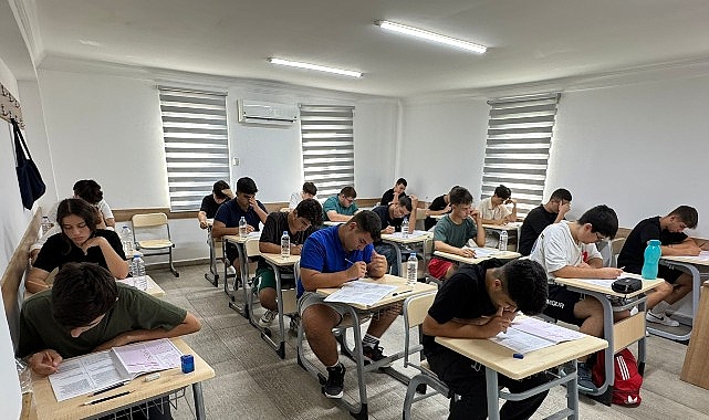 Kursiyerler İçin Ücretsiz Sınav Değerlendirmesi ve Yeni Başlangıçlar