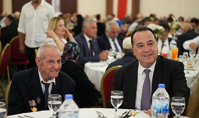 Manisa’daki Gaziler Günü Buluşmasında Şehit Yakınları ve Gazilerle Yakın İlgi
