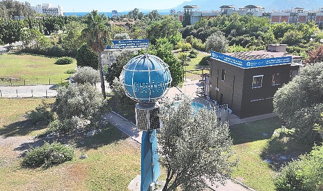 Mavi Ev: Alzheimer Hasta ve Yakınlarına Umut Veren Destek Merkezi