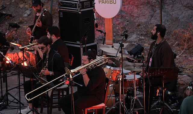 Paribu Sponsorluklu Bozcaada Caz Festivali: Bedenlenme Temasıyla Kültürel ve Dijital Sınırları Zenginleştirmek