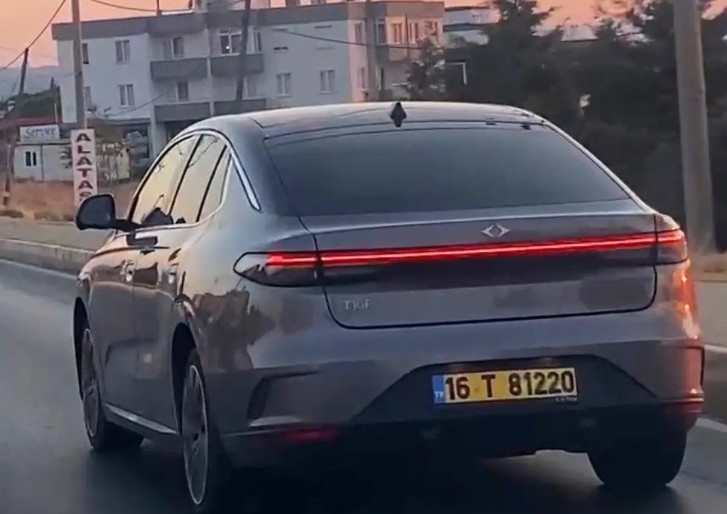 TOGG’un Yeni Sedanı T10F, Ayvalık’ta Görüntülendi