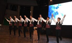 103. Yıl Kutlamasında Gençlik ve Cumhuriyetin Dansla Buluşması: Bursa Fetih Müzesi’nde Unutulmaz Gösteri