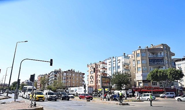 Antalya’da Sinyalizasyon Yenilemesi: Trafik Güvenliği için Bakım ve Güncellemeler