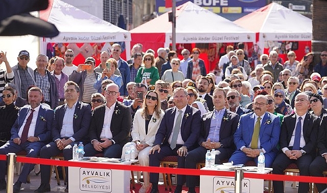 Ayvalık Zeytin Hasat Festivali 20. Yılında Kültür, Ekin ve Barışın Buluşması