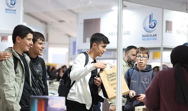 Bağcılar Kitap Fuarı 4. Kez Kapılarını Açtı: Günler Boyunca Kitapseverlerle Dolu Bir Gün