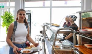 Buca’da Öğrencilere Yönelik Uygun Fiyatlı Sosyal Tesisler ve Aktivite İmkanları