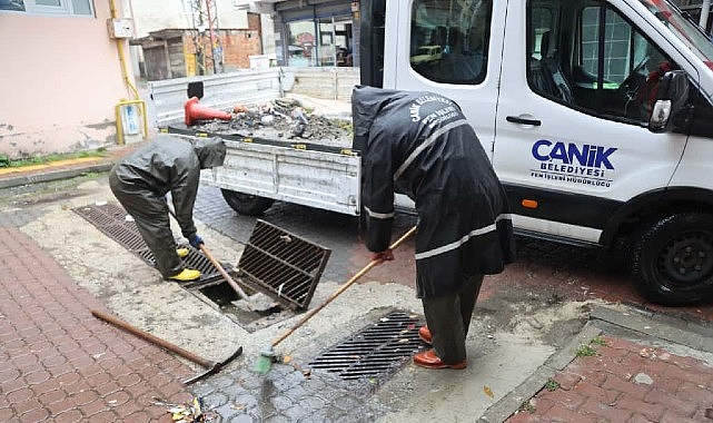 Canik’te Sağanak Yağışına Karşı Gün Boyu Yoğun Operasyon ve Mazgallarda Kontrol