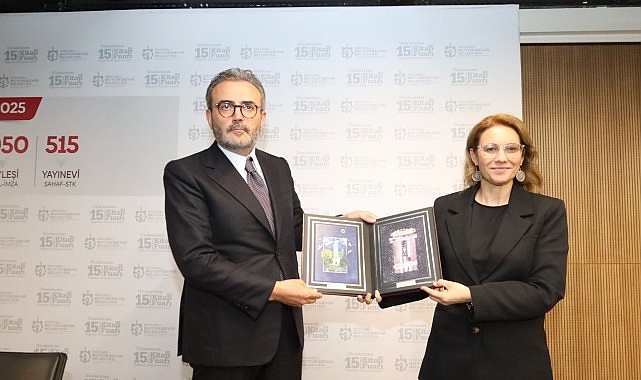 Dil, Kültür ve Anlam: Mahir Ünal’ın Kocaeli Kitap Fuarı Söyleşisi