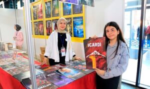 Ezeli Rekabet ve Kitap Fuarında Öne Çıkan Sahaf Standları: Futbolun Posterleri ve Koleksiyonları
