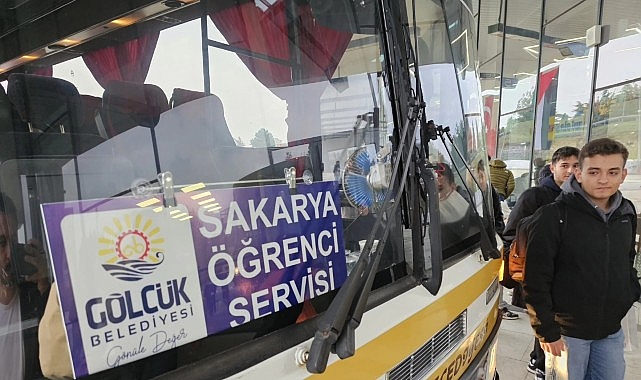 Gölcük Belediyesi’nin Ücretsiz Servis Ağına Düzce Dahil Edildi: Üniversite Öğrencileri Artık Kilit Noktalarda Buluşuyor