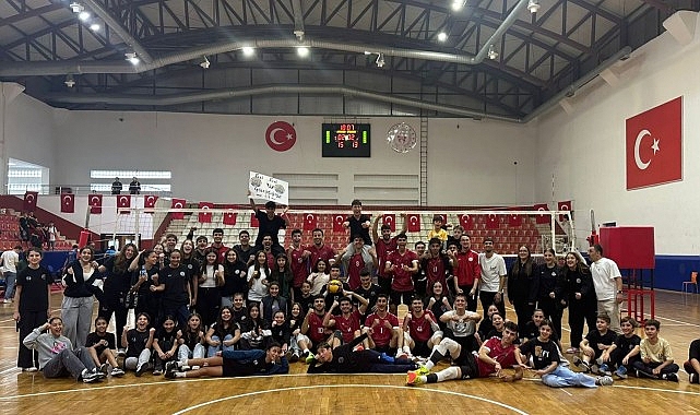 Gölcük Belediyespor ve Cadence Gölcük İhsaniye Kadın Takımı Sezona Galibiyetle Başladı