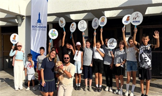 İngilizce Speaking Club: Pako Sokak Hayvanlarıyla Etkileşimli Bir Deneyim