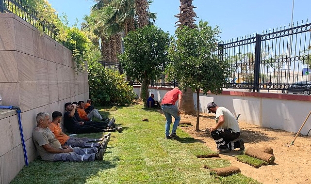 İzmir Adliye Sarayı Protokol Alanı Peyzaj Yenilemesi: Bayındır MYO ve Kamu İşbirliğiyle Gerçekleşti