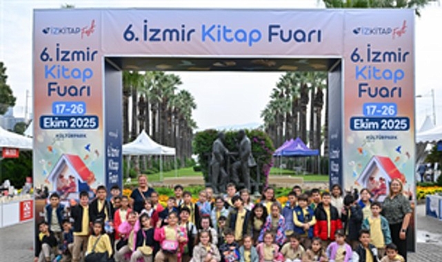 İzmir Kitap Fuarı ve Özel Sergiler: Kültürpark’ta Sanatın ve Yayınların Buluşması