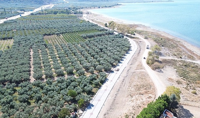 İznik’te Eş Zamanlı Çalışmalarla Yollar Yenileniyor: 46 Mahallede Parke Taşı ve Ulaşıma Odaklı Proje
