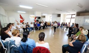 Kahkaha, Dans ve Nefesle Bedenin Şifası: Güneş Kitap Kulübü ve Neşeli İyi İnsanlar Atölyesi Yeni Sezona Başladı