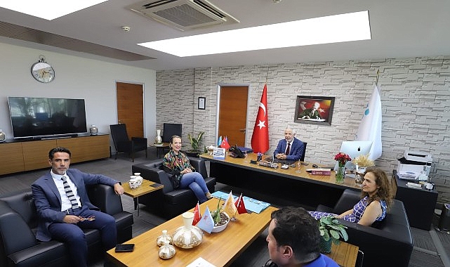 Karşıyaka Bilim Merkezi Yeniden Hizmette: Belediye ve Bakırçay Üniversitesi El Birliğiyle Bilimi Yaşaştırıyor