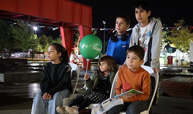 Kocaeli Fuarında Perde Açıldı: 3 Idiots ile Açık Hava Sinemasında Kültür ve Dostluk Buluşması