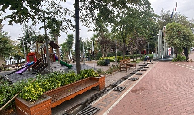 Kocaeli’nde Yağış Drenajı İçin Yoğun Yağmur Suyu Hattı Temizliği ve Tıkanıklık Önleme Çalışmaları