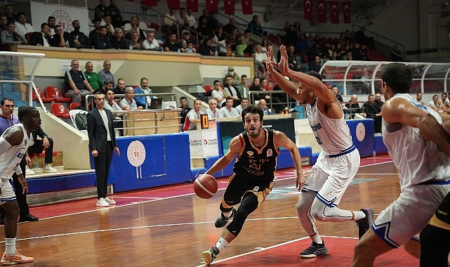 Konya Büyükşehir Belediyespor, Zorlu Kocaeli Randevusunu 75-65’lik Skorla Tamamladı