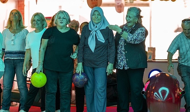 Maltepe’de Yaşlı Dostu Bowling Etkinliği: 55 Yaş ve Üzeri Bireyler Sosyal Hayata Dâhil Oldu