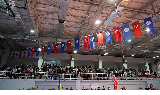 Milas Uluslararası Halk Oyunları Gecesi: Kültürler Buluşması ve Dansların Renkli Şöleni