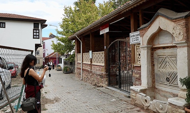 Mudanya’da Dört Günlük Fotoğraf Günleriyle Işığın Hikayesi: Söyleşiler ve Ödüller