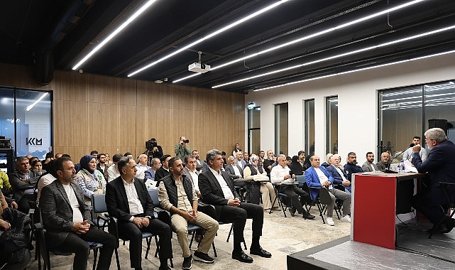 Sami Çakır, Uluslararası Kitap Fuarı’nda Şiil Dinletisi ve Hikâyelerle Gazze’ye Duygu Dolu Selam