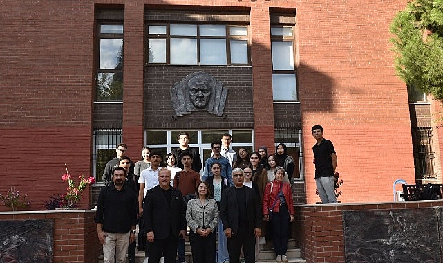 Türk Dünyası Semineri: Tarih, Bugün ve Gelecek Üzerine Kritik Perspektifler
