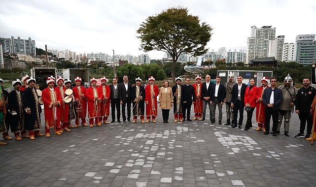 Ulsan Sanayi Festivali’nde Mehter Ziyafeti: Kocaeli Büyükşehir’i Kore’de Coşturdu