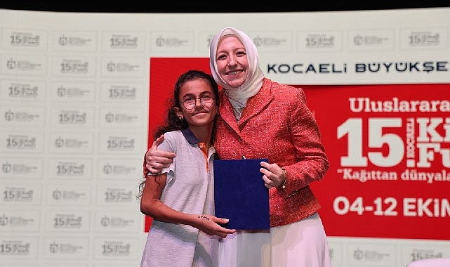 Uluslararası Kocaeli Kitap Fuarı’nda Merve Gülcemal’le Vatan, Aile ve Gençlik Üzerine Dokunaklı Söyleşi