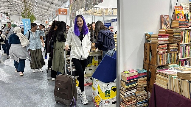 Valizlerle Kitap Dünyasına Yolculuk: Uluslararası 15. Kocaeli Kitap Fuarı