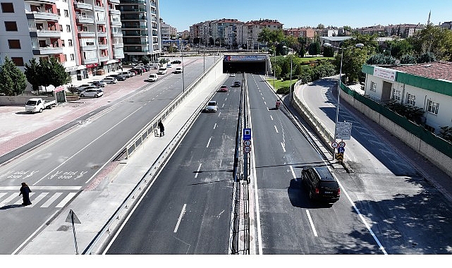 Vatan Caddesi Köprülü Kavşağı’nda Sıcak Asfalt Yenilemesi Tamamlandı