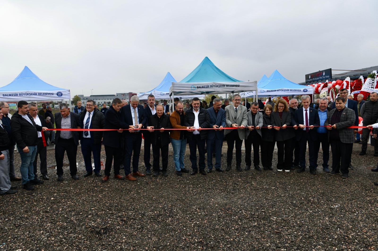 Ulaşımda Yeni Dönem: Ayşebacı Minibüsleri Tesisleri Hizmete Açıldı