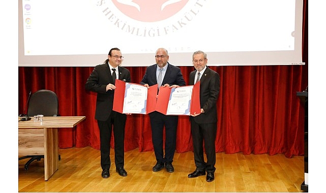 Ankara Üniversitesi Diş Hekimliği Fakültesi, TÜSKA Akreditasyonunu Uluslararası Geçerlilikle Taçlandırdı