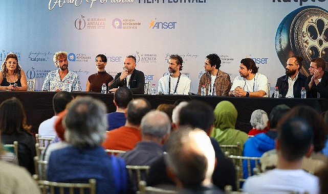 Antalya Altın Portakal’da Göç ve Savaşın Kesiti: Bağlar, Kökler ve Tutkular ile Doğudan Fragmanlar Seyirciyle Buluştu