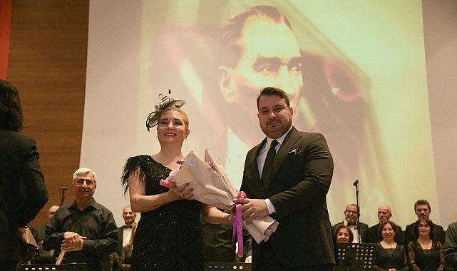 Atatürk’ün Düşünceleriyle Dolu Gece: Kahramankazan’da Oratoryo ve Türkülerle Anma